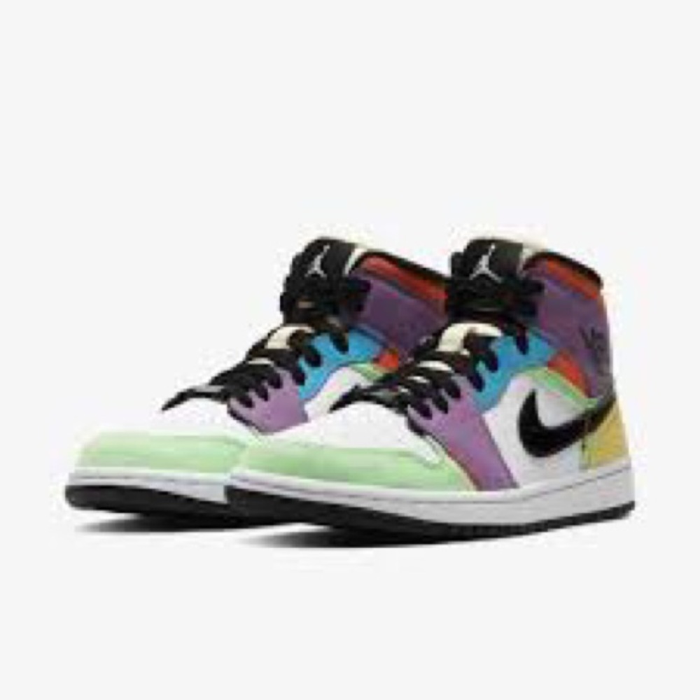 AJ1 Mid Lightbulb